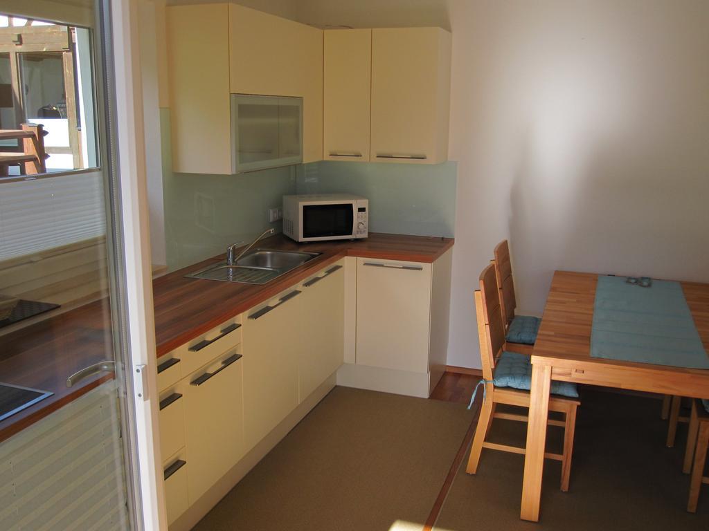 Ferienwohnung Bergpanorama フルプメス 部屋 写真