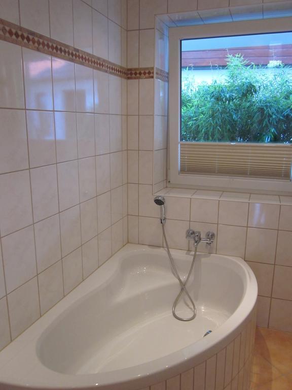 Ferienwohnung Bergpanorama フルプメス 部屋 写真